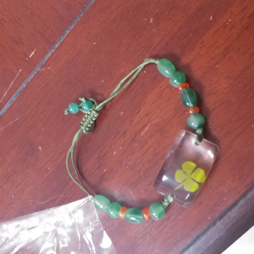 ❤️10/$13 New four leaf clover shamrock bracelet St Patrick's Day